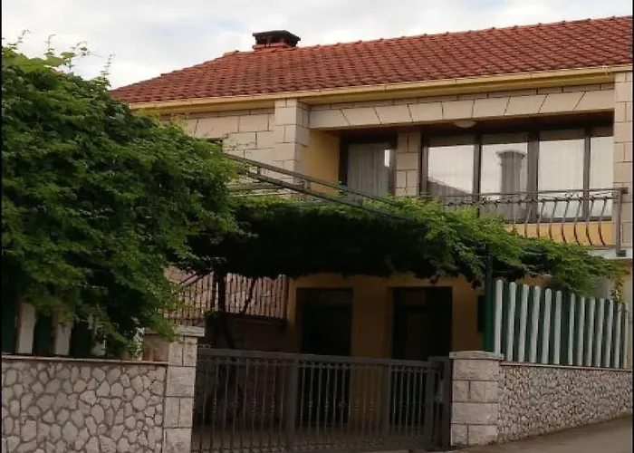 Kata - Two-bedroom With Balcony Сasa de vacaciones