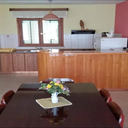 Kata - Two-bedroom With Balcony Lumbarda