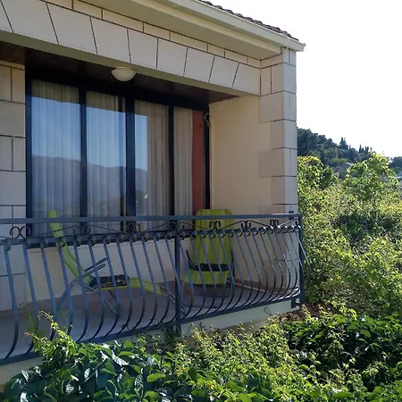 Kata - Two-bedroom With Balcony Ferienhaus *