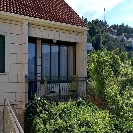 Kata - Two-bedroom With Balcony